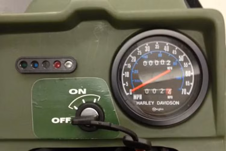 Vào thời điểm mới ra mắt - MT500 chỉ được đưa đến một số đại lý có chọn lọc của hãng xe Harley-Davidson. Tại thời điểm đó, mỗi chiếc xe có giá lên đến 10.000-11.500 USD khi ra khỏi đại lý.