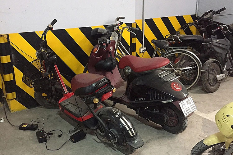 Cach su dung xe dap dien, xe may dien an toan, phong ngua chay no-Hinh-3