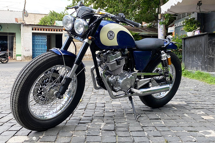 Phiên bản độ phong cách street bob hoàn toàn mới này hiện chưa được xưởng độ Tự Thanh Đa công bố mức giá sau khi hoàn thiện. Giá xe Honda LA250 cũ trên thị trường hiện nay khoảng 50 triệu đồng, sau khi được làm mới lại nó đã có kiểu dáng bắt mắt và cá tính hơn nhiều so với nguyên bản sử dụng gần 30 năm.