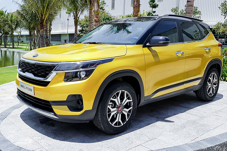 Vị trí thứ 5 trong bảng xếp hạng thuộc về KIA Seltos với doanh số tháng 4/2022 đạt 1.737 xe, tăng 265 xe so với tháng liền trước, tăng 5 bậc so với tháng trước đó. Cộng dồn từ đầu năm đến nay đã có 7.194 xe được bán ra và mẫu xe này vẫn xếp thứ 2 về doanh số trong nhóm SUV/CUV hạng B duy trì thế bám đuổi với Toyota Corolla Cross (9.462 xe) mức chênh lệch doanh số đang ngày càng nới rộng.