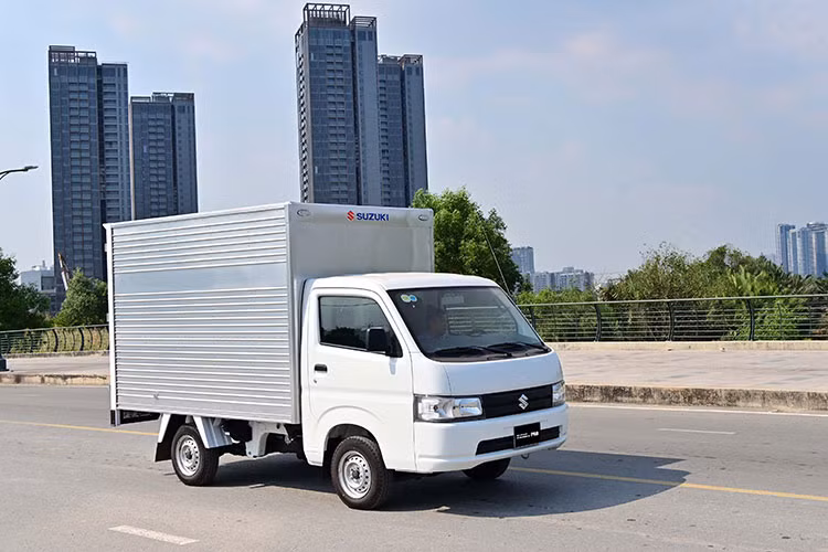 Suzuki Carry - “Happy Truck