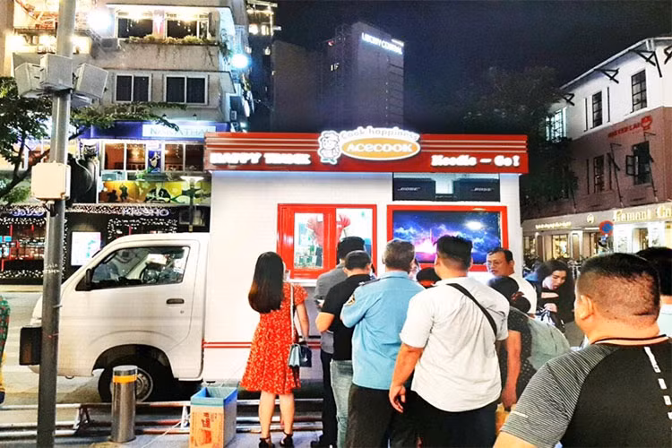 Suzuki Carry - “Happy Truck