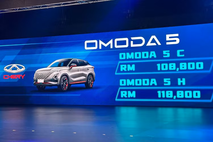 Xe OMODA của Trung Quốc về Việt Nam sẽ sở hữu phong cách trẻ trung, đậm chất Crossover với khối động cơ vận hành mạnh mẽ và khoang lái tích hợp nhiều công nghệ thông minh, hiện đại, phù hợp thị hiếu của những khách hàng trẻ tuổi.