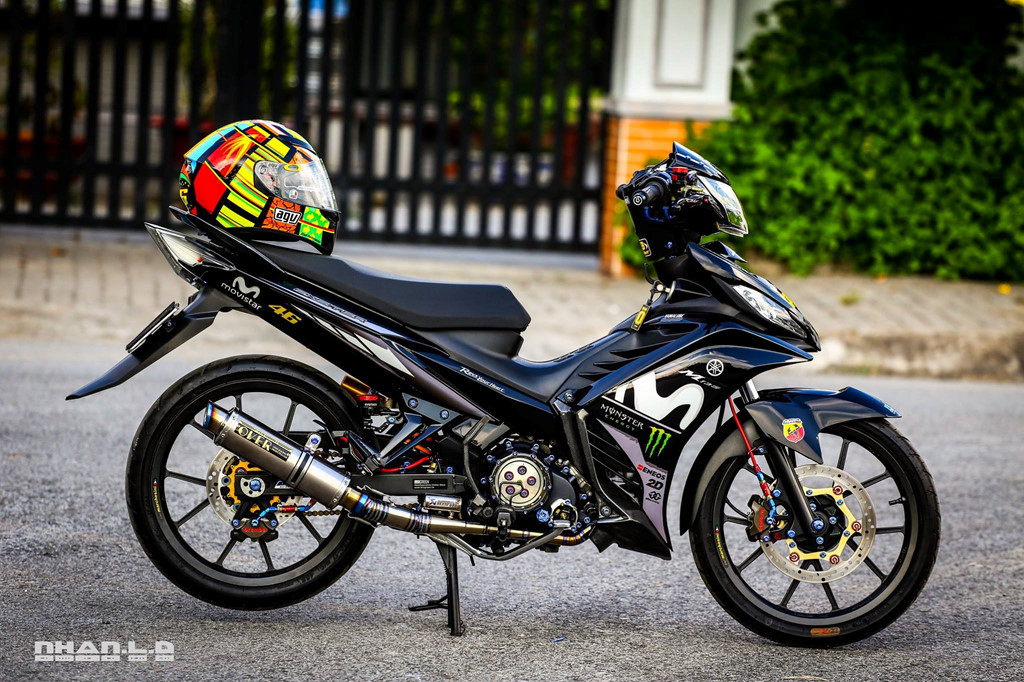 Theo chia sẻ của anh Lâm Đức Nhân, chủ sở hữu chiếc xe, số tiền mà anh bỏ ra cho tất cả món đồ chơi là trên 150 triệu đồng, gấp nhiều lần số tiền mua một chiếc xe côn tay Exciter 135 nguyên bản từng bán ra.