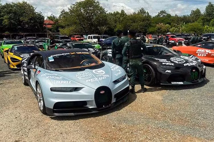 Cặp đôi Bugatti Chiron này cũng có trong danh sách tham dự hành trình siêu xe Gumball 3000 2024, nhưng chưa rõ là có sang Việt Nam để xuất phát, hay chỉ đón đoàn di chuyển từ cửa khẩu Mộc Bài, tỉnh Tây Ninh để qua cửa khẩu Bavet của nước bạn.