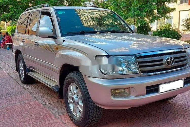 Với số tiền vài chục triệu đồng, khách hàng đã có thể sở hữu một chiếc SUV.