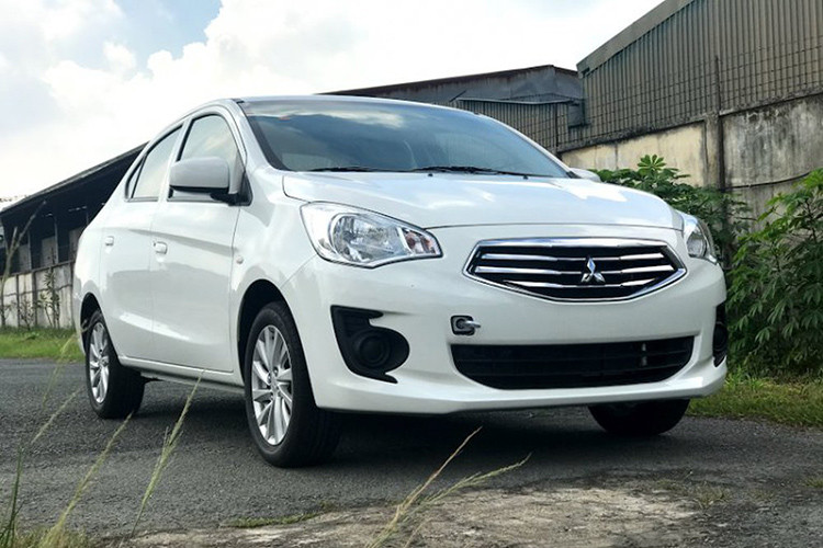Dẫn đầu phân khúc xe du lịch là Mitsubishi Mirage với tỷ lệ 10,2 xe dính tai nạn chết người trên mỗi 1 tỉ dặm xe lăn bánh. Con số này cao gần gấp 4 lần tỷ lệ trung bình 2,6 xe của phân khúc xe du lịch