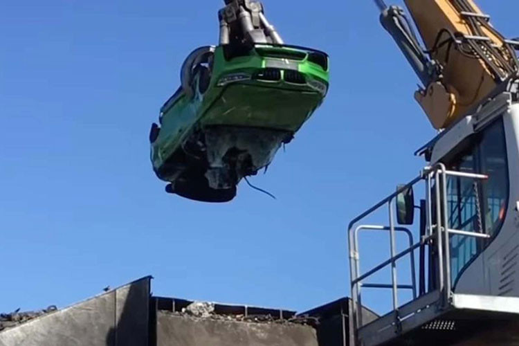 BMW M3 Touring do phu kien an cap, bi canh sat nghien nat-Hinh-2