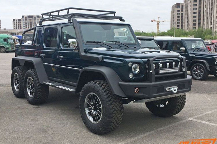 Hãng xe hơi Beijing Auto, Trung Quốc hiện chưa công bố kế hoạch đưa BJ80 6x6 vào sản xuất thương mại. Rất có thể đây chỉ là chiếc xe ý tưởng để lấy ý kiến người tiêu dùng tại triển lãm ôtô Bắc Kinh 2018.