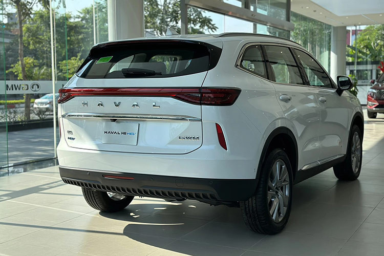 Haval H6 tai Viet Nam dang giam gan 150 trieu dong tai dai ly-Hinh-3
