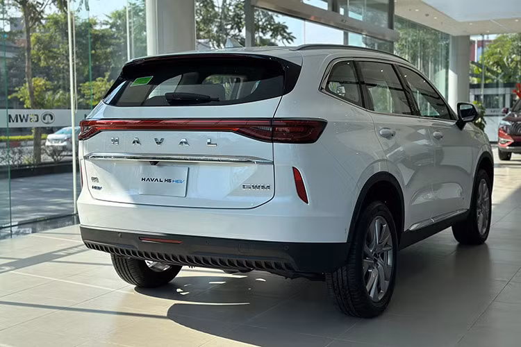 Haval H6 tai Viet Nam dang giam gan 150 trieu dong tai dai ly-Hinh-3
