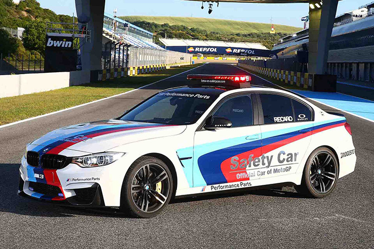 BMW M3 dù cũ hay mới, vẫn luôn được các tay chơi xe săn lùng.