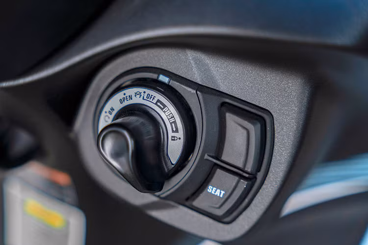 Phong cach song cua cac co nang Gen Z: “Dep - Doc - Dinh”-Hinh-5