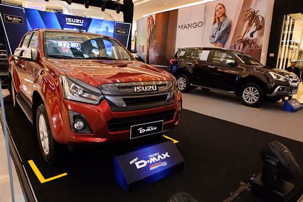 Isuzu Mu-X giam toi 130 trieu tai Viet Nam, co thoat e?-Hinh-2