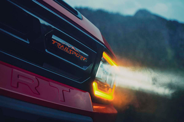 Trong khi sự chú ý chủ yếu tập trung vào mẫu xe điện Acura RSX sắp ra mắt, Honda còn có nhiều kế hoạch khác, bao gồm việc tái xuất của mẫu Prelude huyền thoại. Mẫu xe này sẽ xuất hiện cùng với các phiên bản mới của Passport và Passport TrailSport, dự kiến sẽ ra mắt vào tháng tới. 