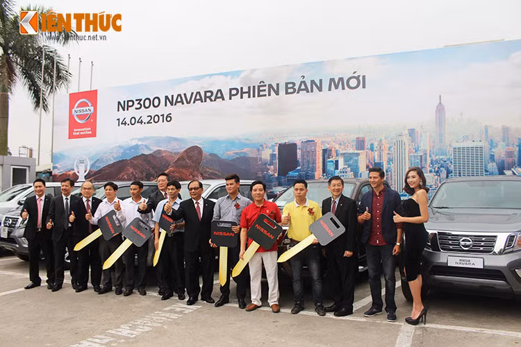 Với những tính năng mới, NP300 Navara EL phù hợp với nhiều đối tượng khách hàng có mục đích sử dụng khác nhau – không chỉ là phương tiện phục vụ công việc mà còn thuận tiện cho sử dụng hàng ngày hay di chuyển trong thành phố.