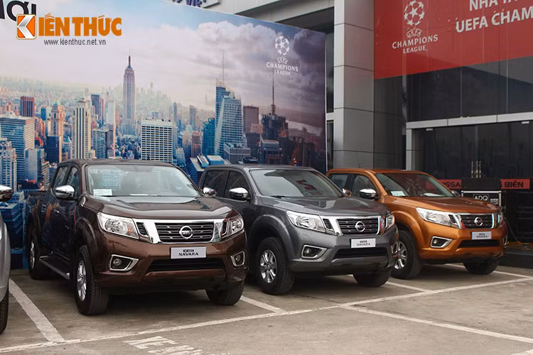 Ngoài ra, trên phiên bản mới này NP300 Navara mới cũng được trang bị hệ thống treo sau đa liên kết tiên tiến có độ bền cao nhưng dễ dàng bảo dưỡng mang lại sự thoải mái khi lái xe và khả năng xử lý vận hành tốt hơn.