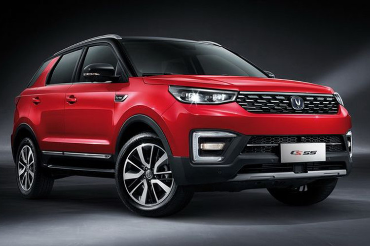 CS55 hiện đang được bán ở nhiều thị trường quốc tế ngoài Trung Quốc, hiện chưa rõ giá xe Changan CS55 mới sẽ được bán với ở mức bao nhiêu tại Việt Nam, nhưng nhiều khả năng sẽ thấp hơn mức trung bình 600 triệu đồng của các dòng xe Crossover cỡ B tại Việt Nam hiện nay.