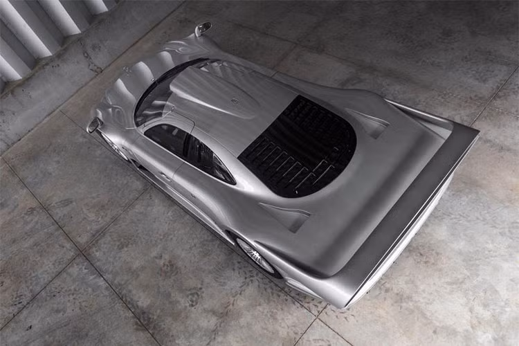 Mức giá dự kiến siêu xe này thu về từ buổi đấu giá sẽ dao động con số 4,25 đến 5,25 triệu đô la (tương đương khoảng 98,7 đến 122 tỷ đồng). 