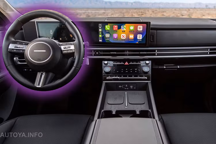 Vì vậy, bản facelift của Hyundai SantaFe theo hơi hướng Palisade được kỳ vọng sẽ mang lại sự cân bằng giữa thiết kế cá tính và sự gần gũi với số đông – điều từng làm nên thành công của SantaFe trước đây.