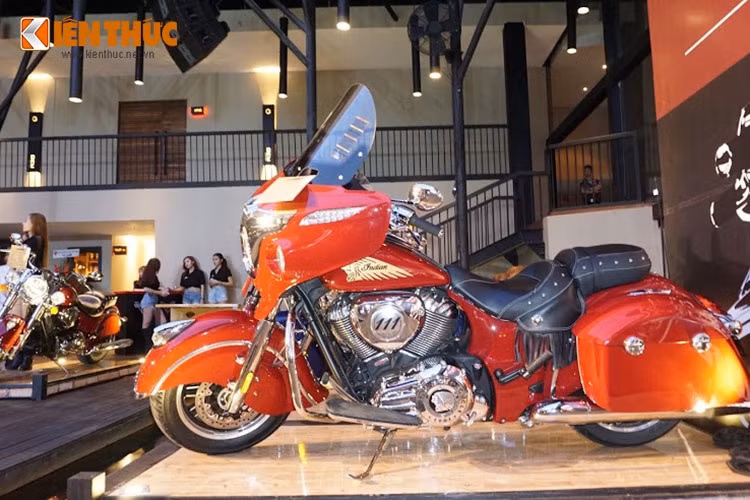 Được biết, Indian Motorcycle sẽ phân phối đầy đủ dòng xe của họ tại thị trường Việt Nam, với 4 phân khúc chính: Midsize (Scout Sixty, Scout), Cruiser (Chief Dark Horse, Chief Classic), Bagger (Chief Vintage, Springfield, Chieftain) và Touring (Roadmaster).