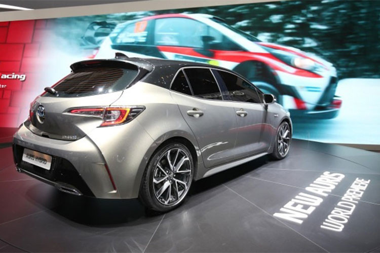 Theo phát ngôn của giám đốc điều hành ANCAP, James Goodwin: “ thật đáng khích lệ và vui mừng khi Toyota có mẫu xe đầu tiên đạt tiêu chuẩn nghiêm ngặt 5 sao của ANCAP”. Theo nguồn thông tin từ ANCAP, cho biết Corolla 2019 đang được tập trung chỉnh chu và cải tiến nhiều vào khả năng vận hành, công nghệ và ngoại thất hấp dẫn hơn.