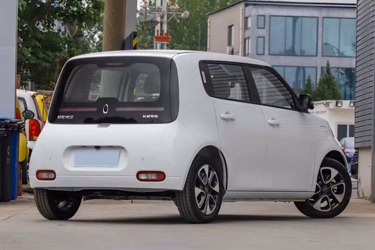 Ngoài ra, hãng này còn có 2 mẫu xe khác mang tên gọi Ora Black Cat EV và Ora Good Cat EV. Tất cả có chung nền tảng công nghệ và động cơ điện, chỉ khác nhau về phong cách thiết kế cho nhiều đối tượng khác nhau.