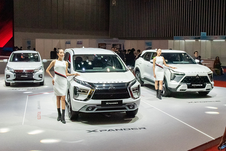Mitsubishi Xpander va Xforce van la 