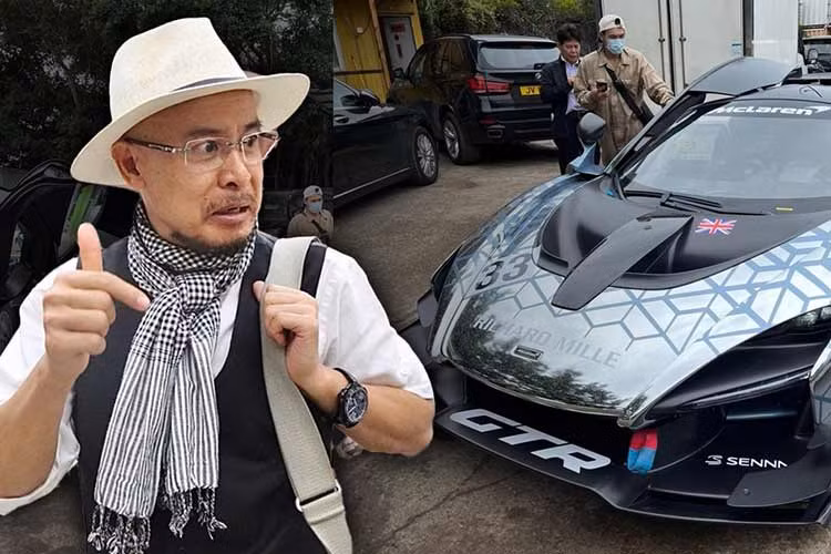  Đặng Lê Nguyên Vũ mua McLaren Senna vì lời hứa ra biển trắng Khác với 2 người em còn lại đánh bóng trước cho việc mình mua McLaren Senna và McLaren Elva để tạo sự chú ý cho giới truyền thông, bản thân ông Đặng Lê Nguyên Vũ lại là người không chơi mạng xã hội và khá kín tiếng khi mua sắm siêu xe, trừ việc bị cánh săn ảnh "chộp được".