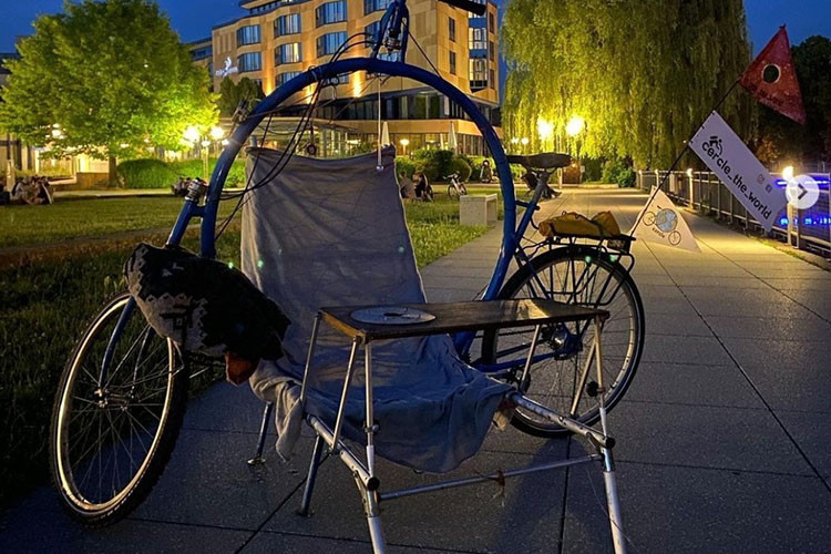 Đội ngũ phía sau dự án đã có thể thực hiện một chuyến đi thử nghiệm dài 1.000 km và kiểm tra xem liệu mọi thứ có hoạt động đúng như mong đợi. Họ thậm chí còn mang theo Cercle trên cả xe buýt và tàu hỏa để có thể chứng minh rằng nó vừa vặn bên trong, ngay cả khi nguyên mẫu này dài hơn một chút so với một chiếc xe đạp thông thường.