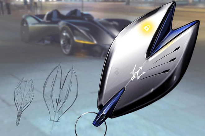 Thompson đã tạo ra Diatto như một chiếc roadster hàng đầu với kiểu dáng hiện đại mang hình dáng Maserati cổ điển. Để nhấn mạnh thực tế Diatto không đơn thuần chỉ là xe điện tự lái,thiết kế ngoại thất rất được chăm chút. Từ mui xe, thân xe cho đến la zăng đều gây ấn tượng thị giác.