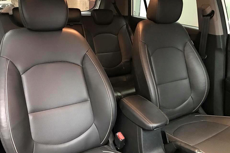 Bản máy dầu trên Hyundai Creta là loại U2 phun nhiên liệu trực tiếp CRDi, kết hợp Turbo điều khiển cánh biến thiên VGT, dung tích 1.6L, công suất tối đa 128 mã lực tại 4.000 vòng/phút cùng mô men xoắn 260 Nm tại 1.900 – 2.750 vòng/phút. Theo công bố của nhà sản xuất, Hyundai Creta máy dầu tiêu thụ trung bình 5,88 lít/100 km.