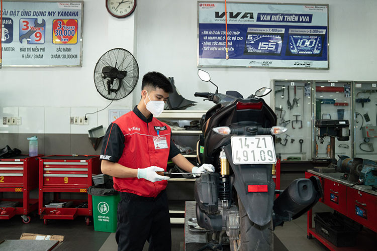 Tan huong cuoi tuan tron ven ben nguoi than tai Yamaha Town-Hinh-4