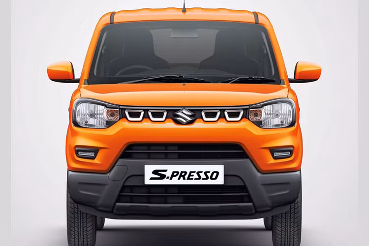 Với chiều dài thân xe ở mức 3.565 mm, rộng 1.520 mm cùng chiều dài cơ sở 2.380 mm… S-Presso được xem là mẫu SUV có kích thước nhỏ nhất của Suzuki. Thậm chí, mẫu SUV cỡ nhỏ này còn “gọn gàng” hơn cả những mẫu hatchback cỡ nhỏ hạng A như Hyundai Grand i10, KIA Morning hay “người anh em” Suzuki Celerio. 