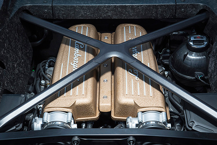 Nếu ai đó nghĩ trò xổ số trúng siêu xe này là bịch bợm, danh sách của Omaze sẽ cho thấy toàn bộ số tiền thu được từ xổ số sẽ giúp xây dựng lại những ngôi làng bị tàn phá bởi bạo lực và chiến tranh, hỗ trợ nạn nhân buôn người, chăm sóc y tế cũng như giáo dục cho những người sống trong nghèo đói.