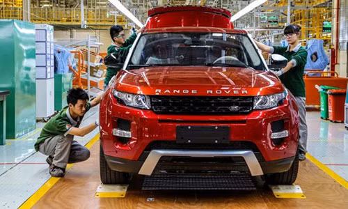 Ha Noi: Chu so huu Jaguar–Land Rover duoc bao duong mien phi