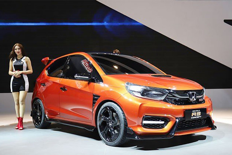 Đáng tiếc là hãng Honda không công bố thông tin về hệ dẫn động cũng như nội thất của chiếc xe thể thao cỡ nhỏ của Small RS mới. Theo giới phân tích cho hay, mẫu xe Honda Brio thế hệ mới có thể sẽ ra mắt trong vài tháng tới dựa trên phiên bản này.