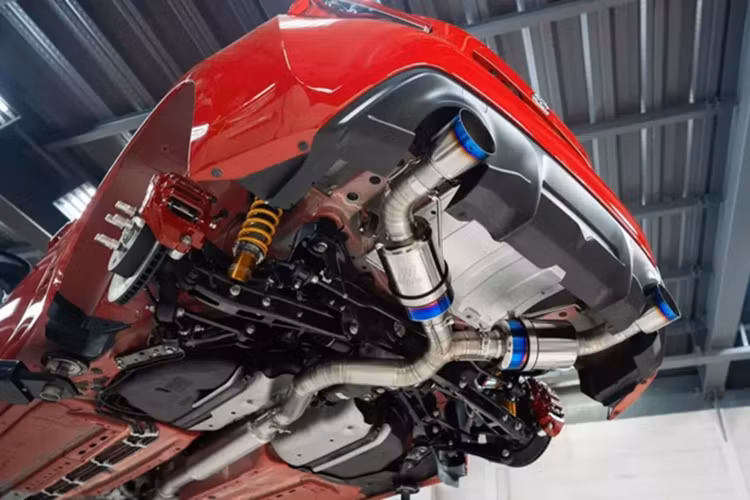 Cường Đô la cũng nhấn mạnh, “chiếc xe Toyota 86 không quá nhanh, không quá mạnh nhưng lại đủ để mình tận hưởng cái thú lái thuần túy – một cảm giác mà những chiếc siêu xe đôi khi không mang lại.”