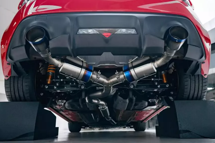 Đặc biệt, chiếc 86 được Cường Đô la mua lại có số odo cực thấp, chỉ 1.094 km, gần như chưa qua sử dụng. Ngay sau khi đưa về garage, mẫu coupe thể thao Nhật được gửi tới một xưởng độ xe uy tín tại TP.HCM để nâng cấp toàn diện.