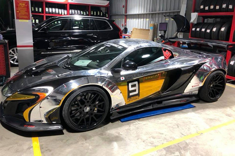 Hiện chưa rõ chi phí cho lần độ siêu xe mui trần McLaren 650S Spider Liberty Walk chính hãng của chồng siêu mẫu Ngọc Thạch. Chỉ biết rằng, những bản độ Liberty Walk của các siêu xe trước đó có giá thấp nhất không dưới 1 tỷ đồng. Riêng Lamborghini Aventador Limited Edition 50 của người yêu xe tại Vũng Tàu tốn chi phí hơn 3 tỷ đồng.