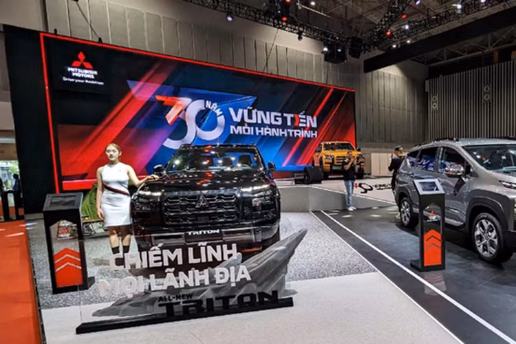 Mitsubishi Motor Viet Nam mang dan xe 