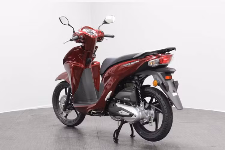 Cải tiến hiệu suất này phần lớn nhờ vào công nghệ động cơ "Smart Power (eSP) nâng cao" của Honda. Giống như các dòng xe hiện đại, động cơ eSP sẽ tự động tắt khi xe dừng lại và chạy không tải quá 3 giây, sau đó tự khởi động lại khi lái xe tăng ga.