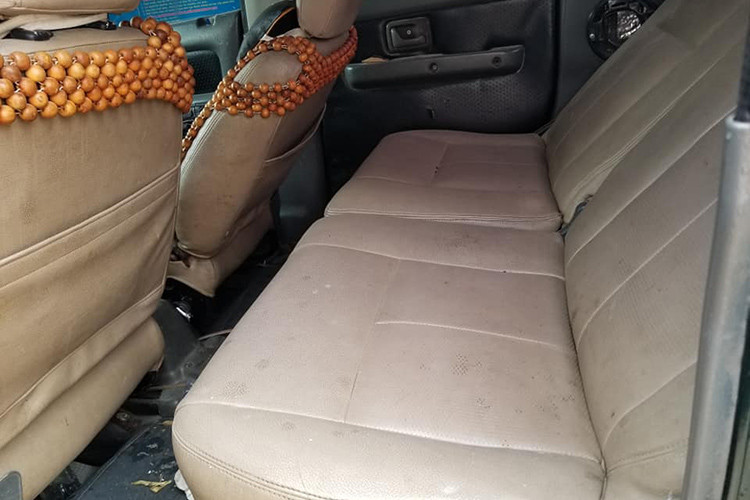 Nội thất và hệ thống giải trí của những chiếc Wagon đời cũ được trang bị cơ bản, các ghế xe được bao da, cụm đồng hồ hiển thị trang bị dạng kim, đặt ở vị trí dễ quan sát. Xe có một dàn lạnh, đủ công suất làm mát cho toàn không gian cabin. Tổng trọng lượng khoảng dưới 900 kg.