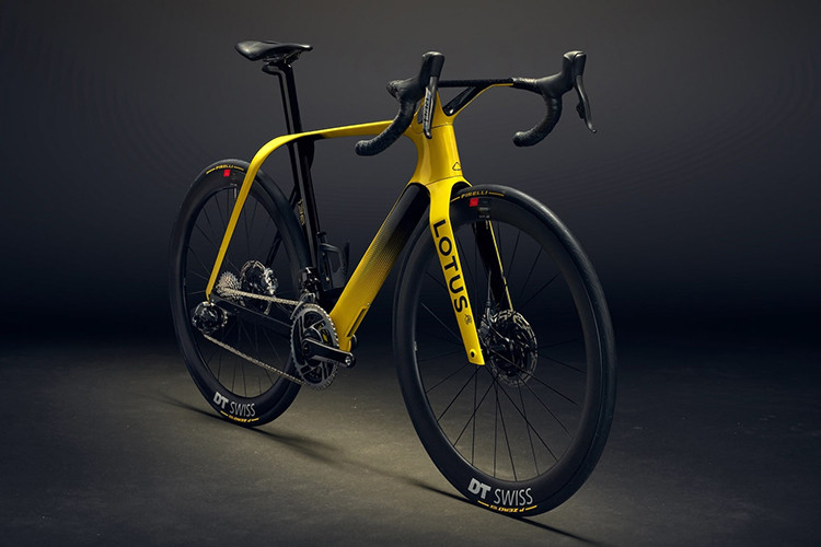 Lotus Type 136 - xe dap dien gia 654 trieu dong, dat ngang 