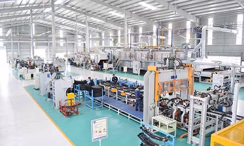 Thaco nang cao tu dong hoa trong san xuat oto-Hinh-3