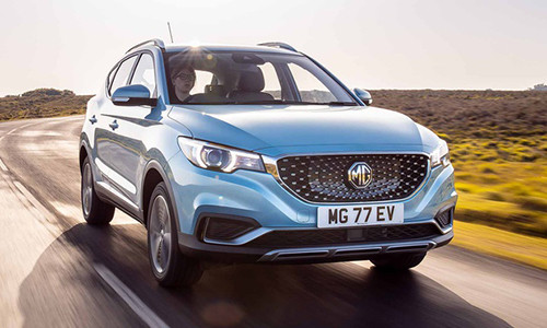 Hang xe Anh cap 100 oto ho tro chong dich Covid-19