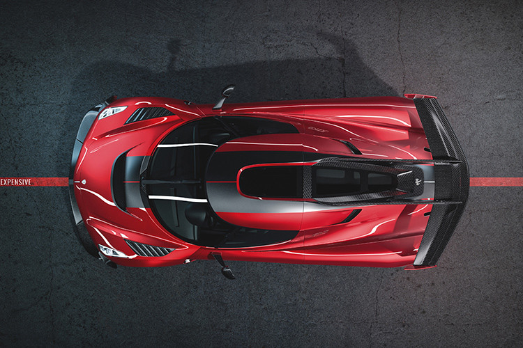 Cabin Koenigsegg Jesko Red sử dụng cụm công cụ hiển thị kỹ thuật số SmartCluster 5 inch và bên cạnh vô lăng SmartWheel mới Koenigsegg,...