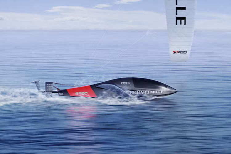 Chất liệu để làm nên chiếc SP80 tốc độ khủng này đã được sử dụng trước đây trong các dự án thuyền catamaran, máy bay, trong Công thức 1 và trong ngành công nghiệp không gian, và cả trong một số đồng hồ Richard Mille.