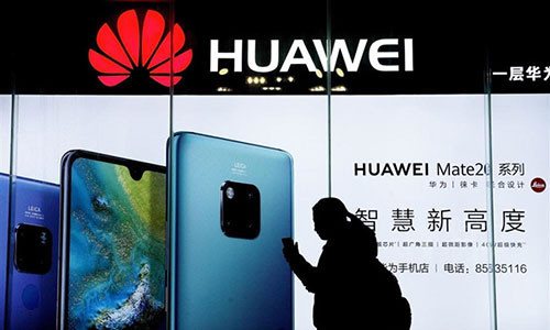 Thiet hai nang vi Huawei, Samsung lai duoc Apple cuu