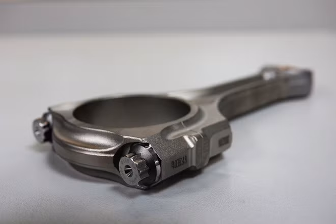 Trong khi đó, dù được tạo ra từ những vật liệu tốt nhất thế giới, không có nghĩa động cơ này là “bất tử”, nếu liên tục bị đẩy tới giới hạn cao nhất. 